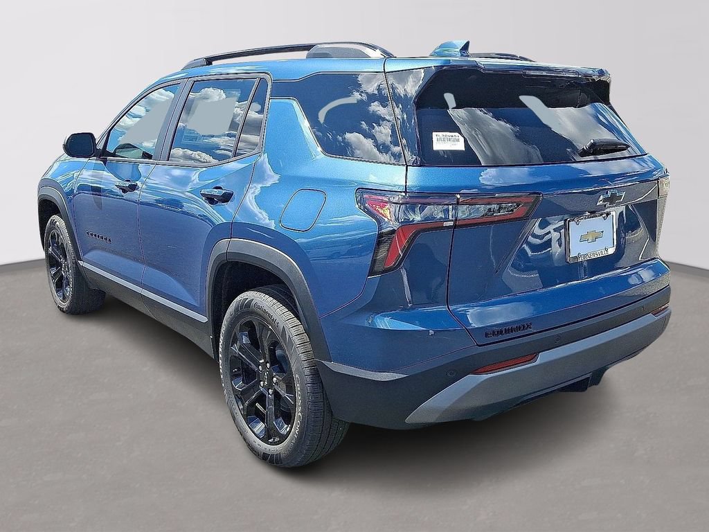 New 2026 Chevrolet Equinox LT w/ Midnight Edition FWD image 3