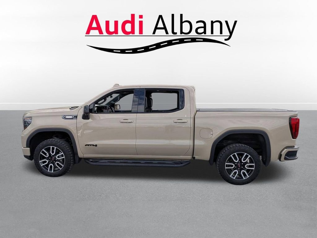Used 2023 GMC Sierra 1500 AT4 w/ AT4 Premium Package AWD/4WD image 7