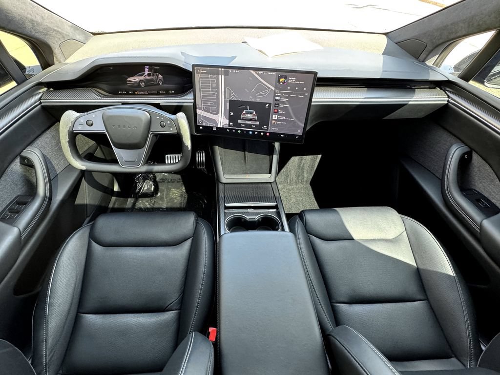 Used 2022 Tesla Model X Plaid AWD/4WD image 32