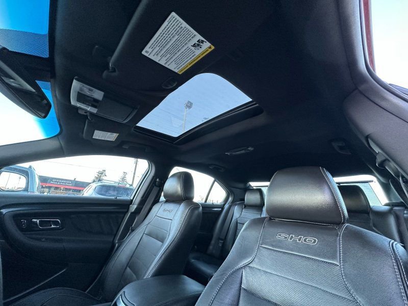 Used 2013 Ford Taurus SHO image 13