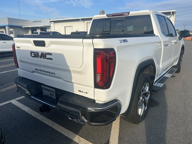 Used 2023 GMC Sierra 1500 SLT w/ SLT Premium Package AWD/4WD image 4