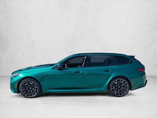Used 2026 BMW M5 Touring AWD/4WD image 9