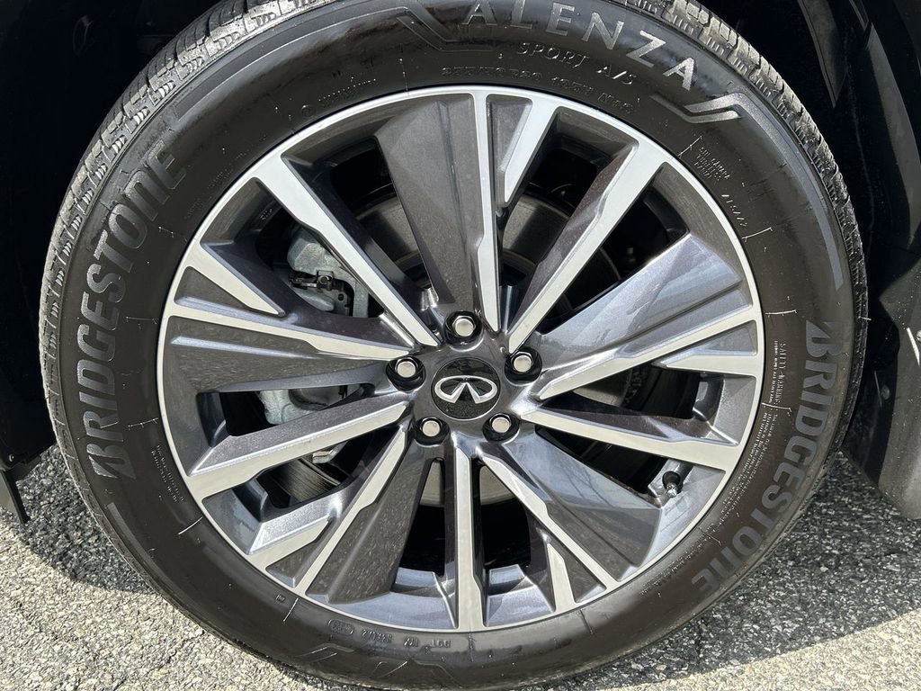 Certified 2026 INFINITI QX60 Luxe w/ Cargo Package AWD/4WD image 10