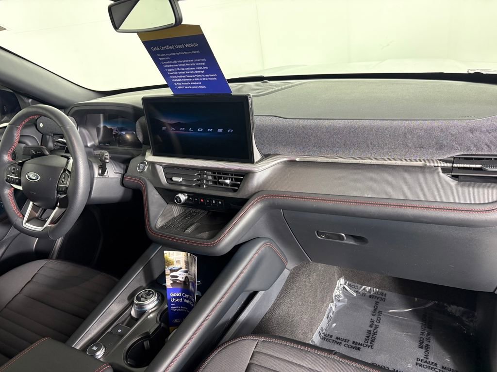 Certified 2025 Ford Explorer ST-Line w/ Premium Package image 41