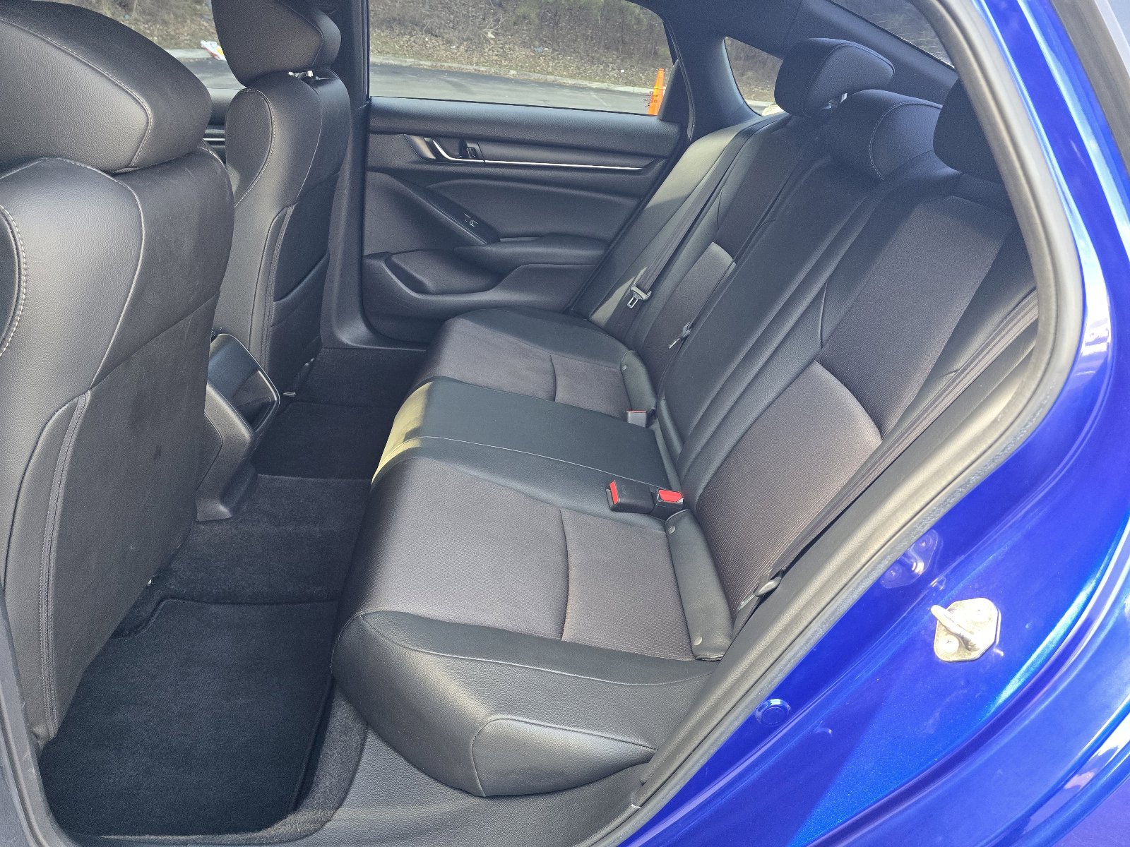 Used 2019 Honda Accord Sport image 10