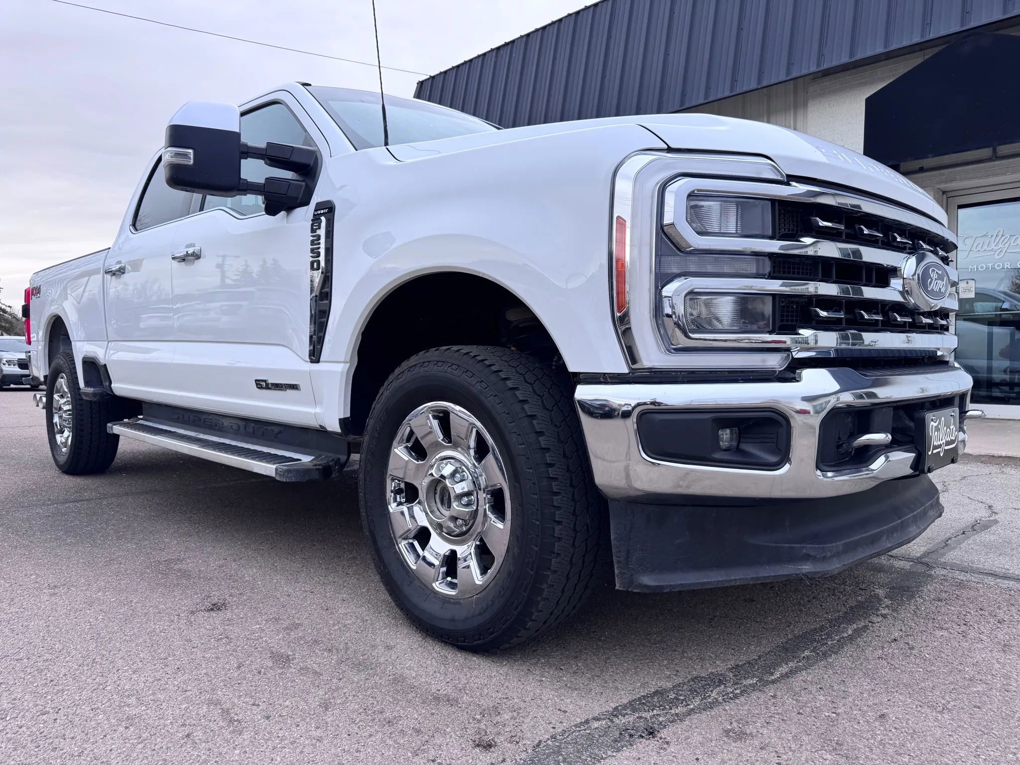 Used 2023 Ford F250 Lariat w/ Chrome Package image 2