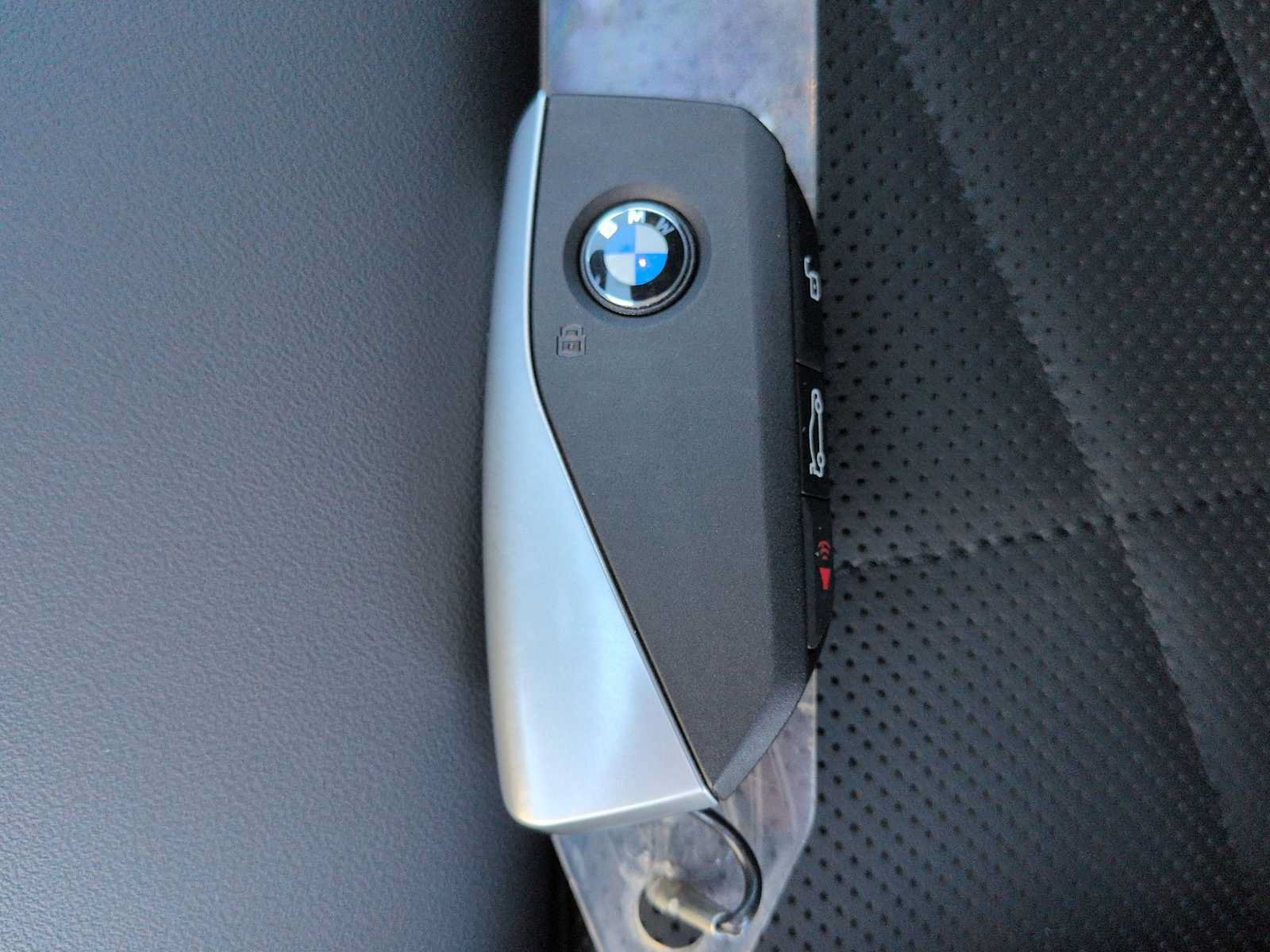 New 2026 BMW X2 xDrive28i w/ Technology Package AWD/4WD image 37