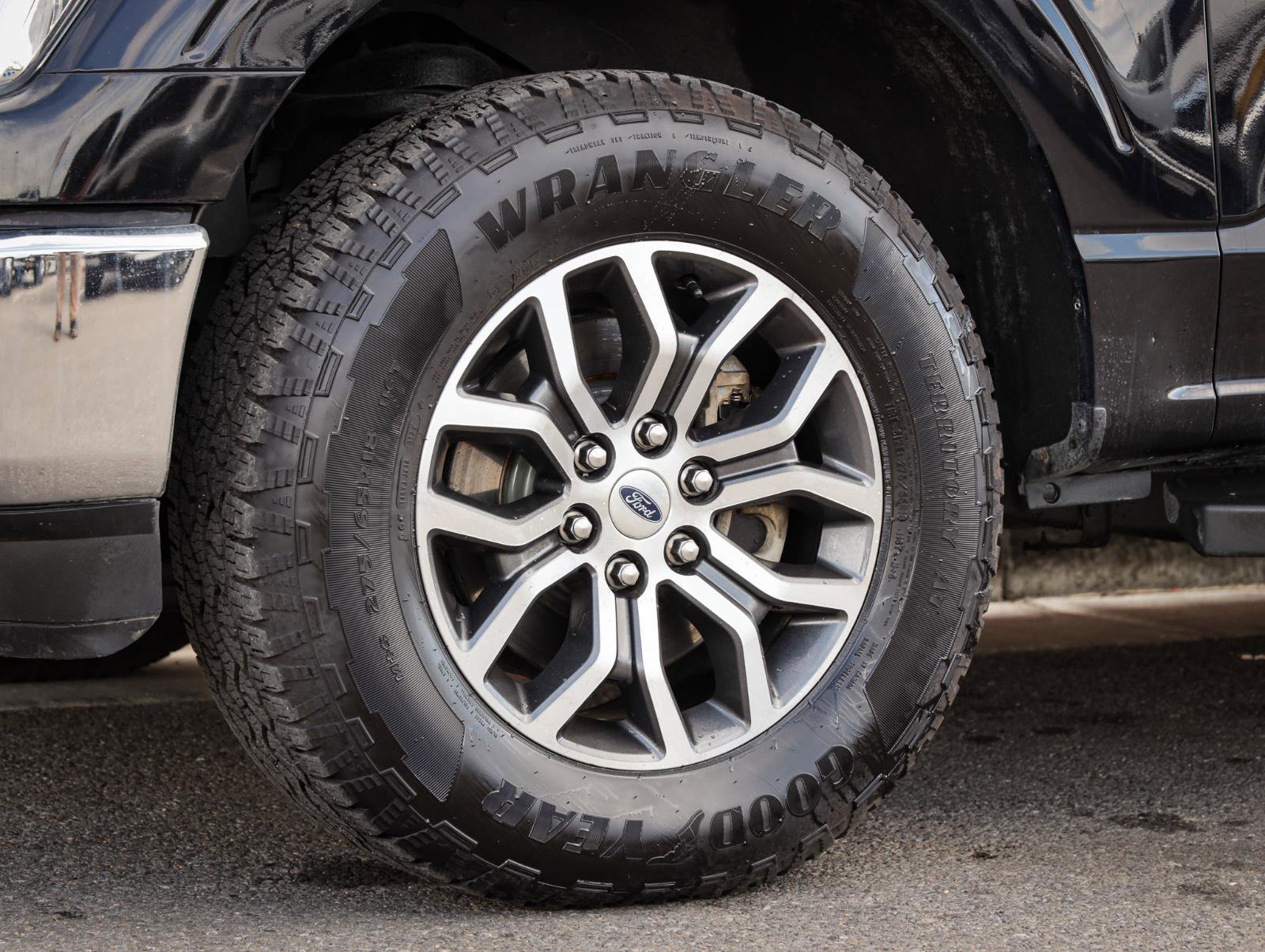 Used 2022 Ford F150 XLT w/ Equipment Group 301A Mid image 11