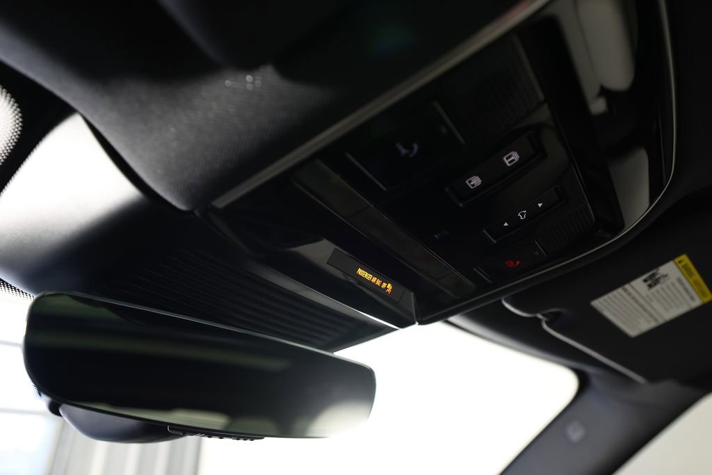 Used 2024 Land Rover Range Rover SE image 36