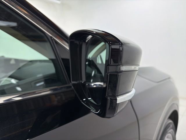 Certified 2023 Acura MDX SH-AWD image 30