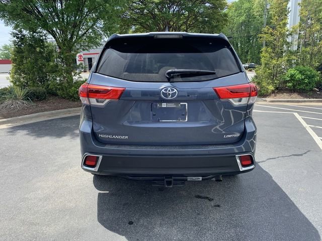 Used 2017 Toyota Highlander Limited FWD image 7