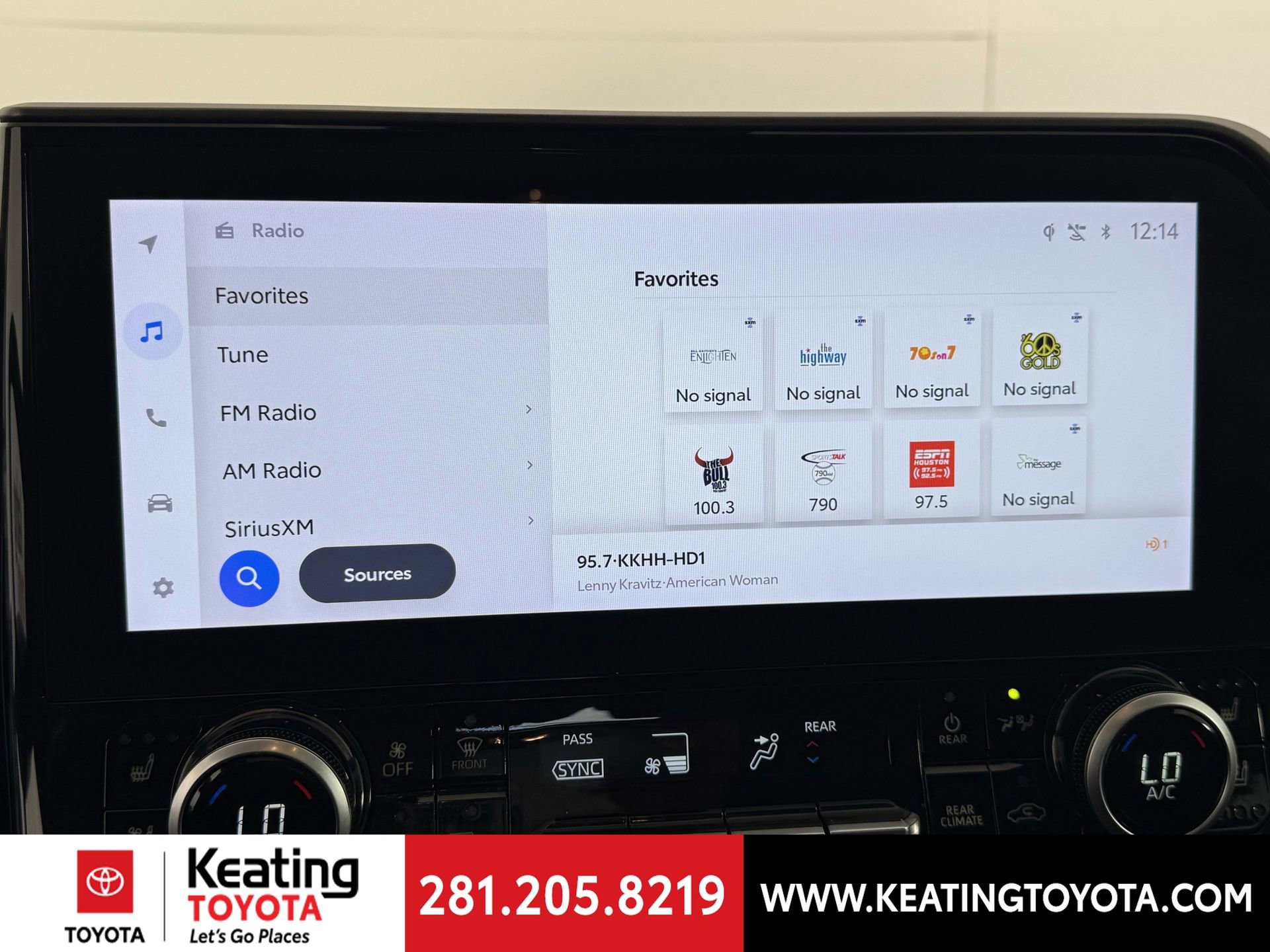 Used 2024 Toyota Highlander Limited image 24