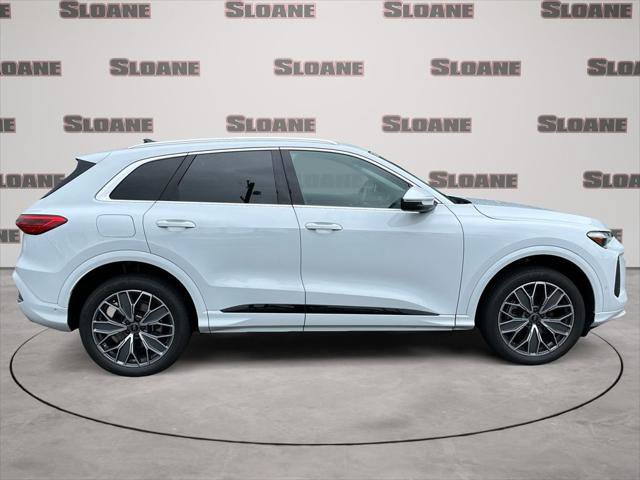 Certified 2025 Audi Q5 Premium w/ Premium Plus AWD/4WD image 6