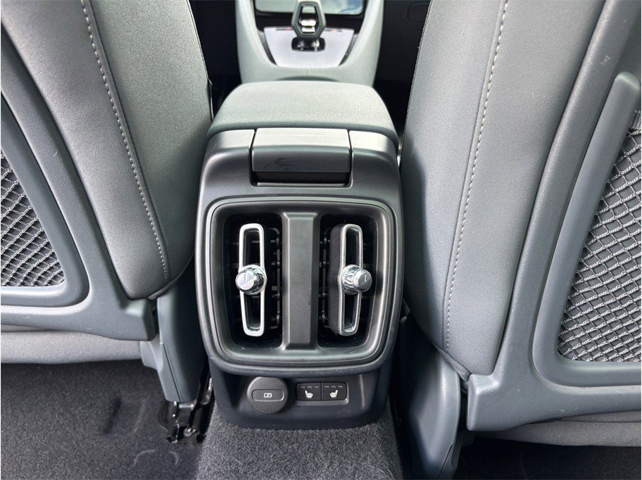 Used 2021 Polestar Polestar 2 image 41