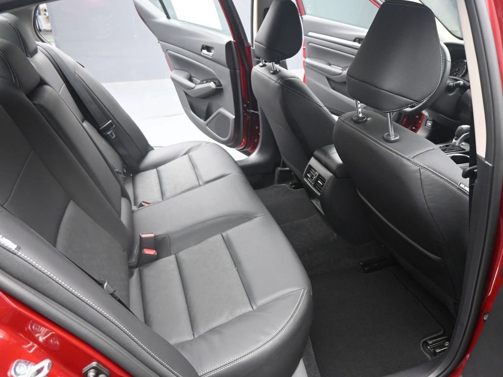 New 2025 Nissan Altima 2.5 SL image 19