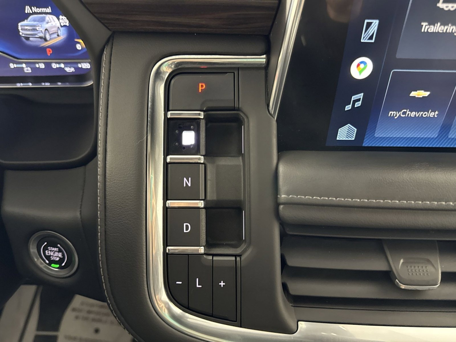 Used 2022 Chevrolet Tahoe Z71 w/ Luxury Package image 22