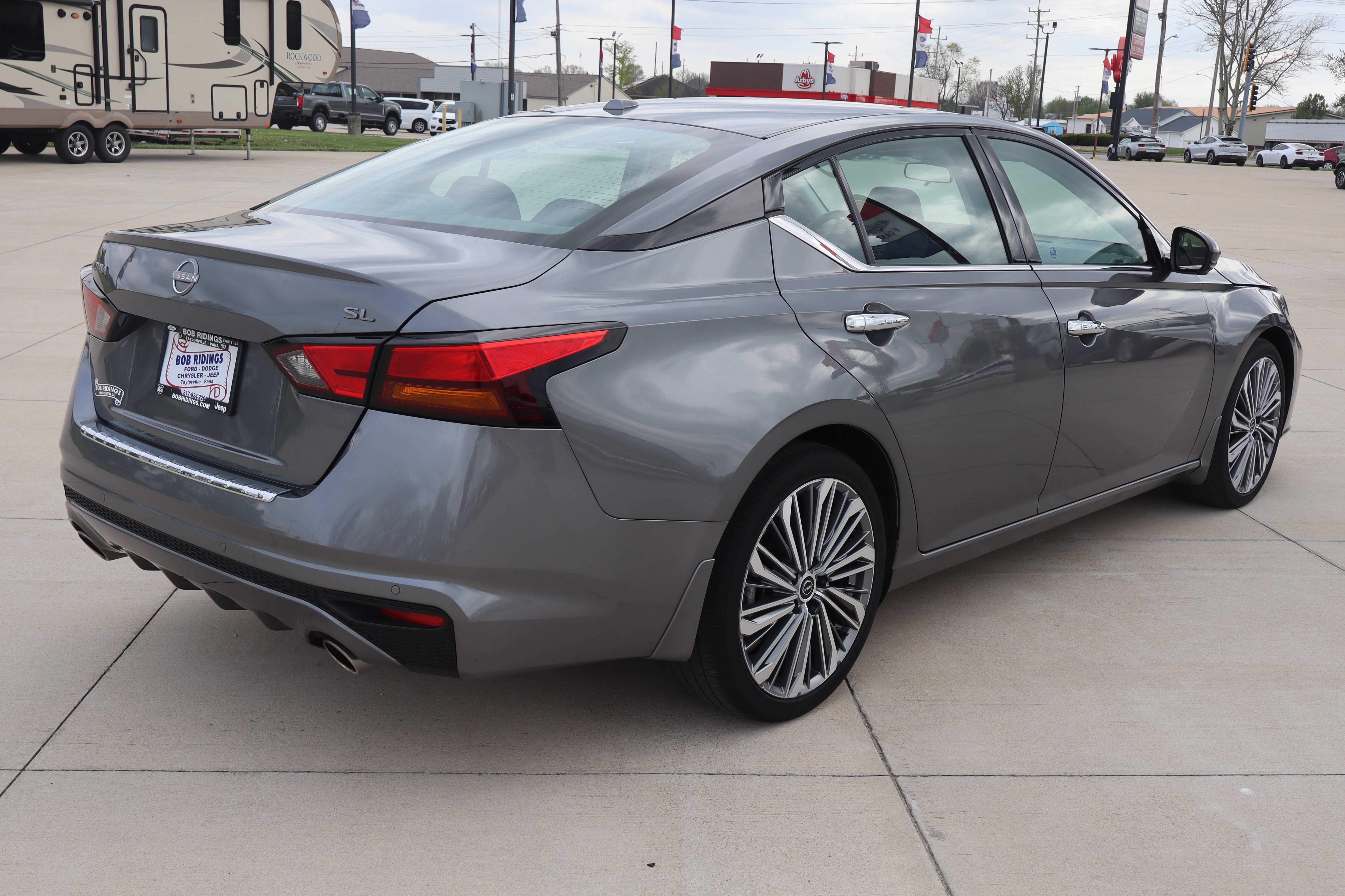 Used 2023 Nissan Altima 2.5 SL FWD image 6