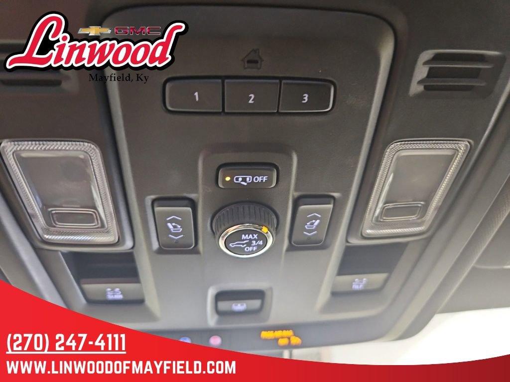 Used 2021 Chevrolet Tahoe Premier w/ Premium Package AWD/4WD image 28