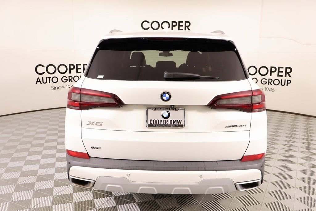 Used 2021 BMW X5 xDrive40i w/ Premium Package 2 image 24