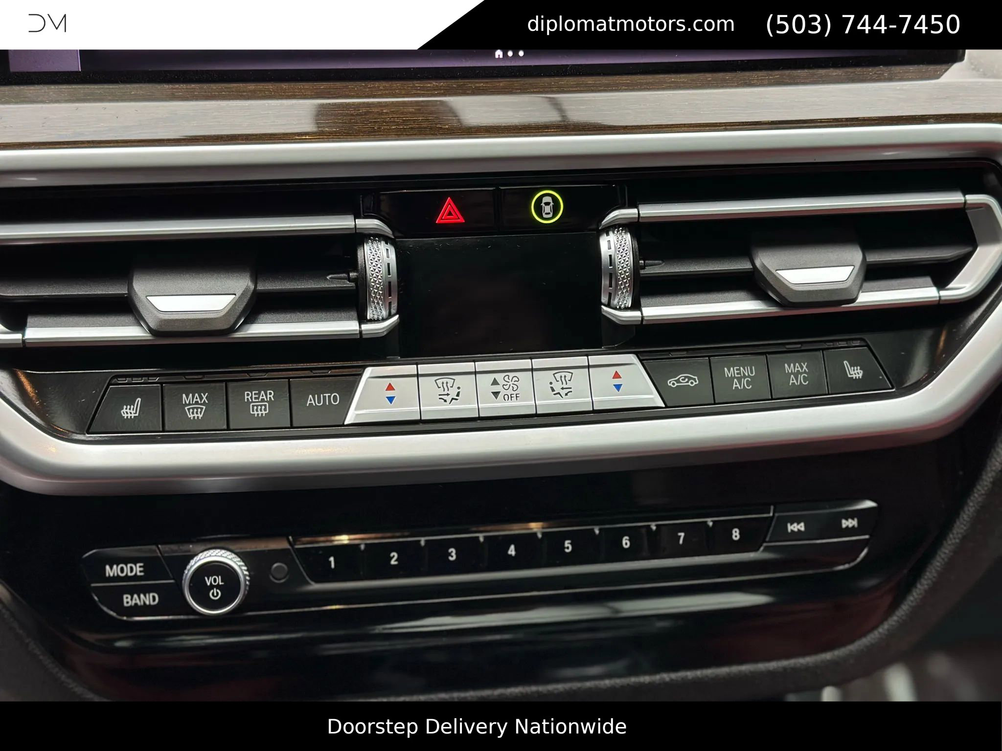 Used 2024 BMW X3 M40i w/ Premium Package image 29