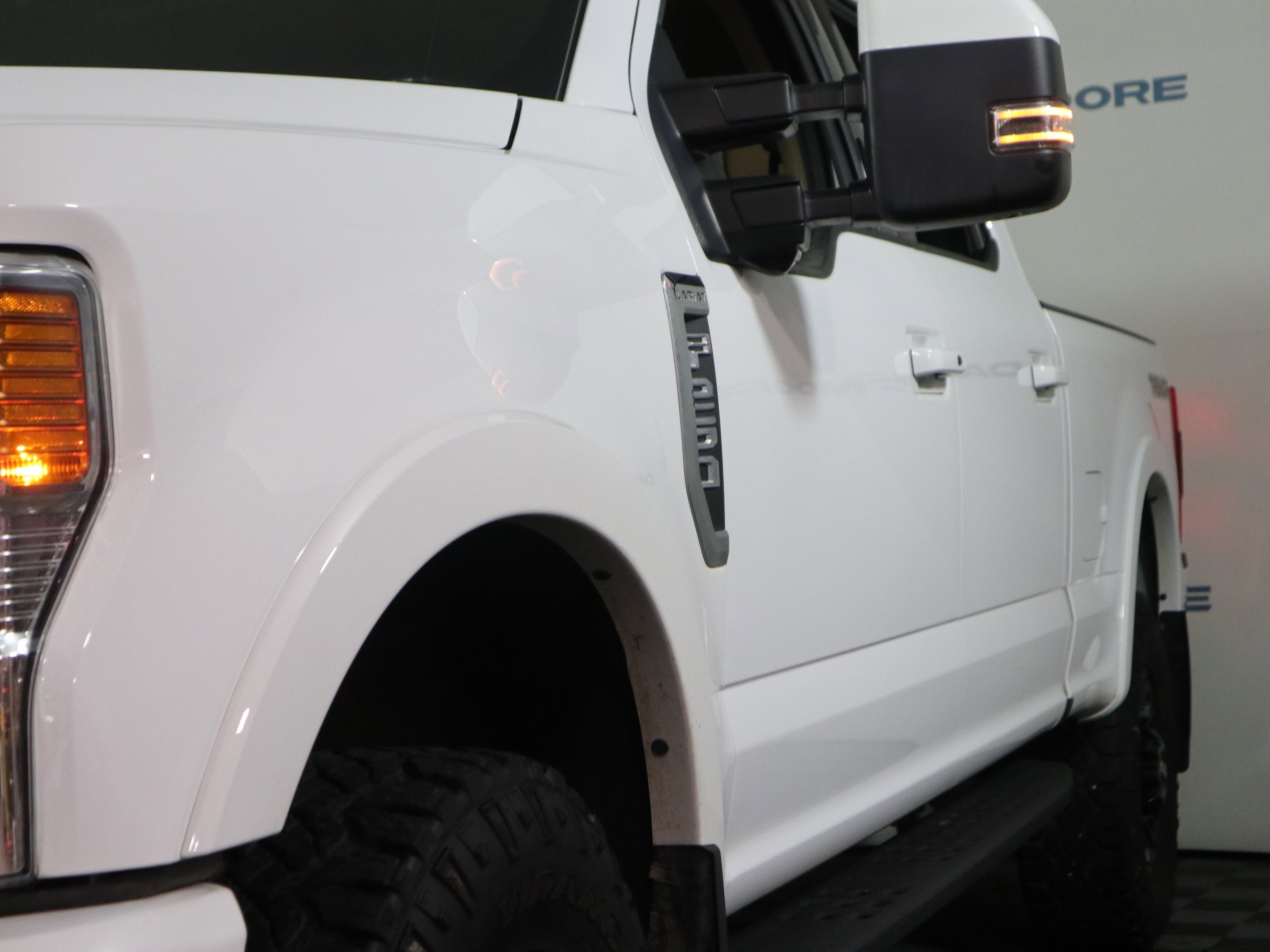Used 2022 Ford F250 Lariat w/ Tremor Off-Road Package AWD/4WD image 8