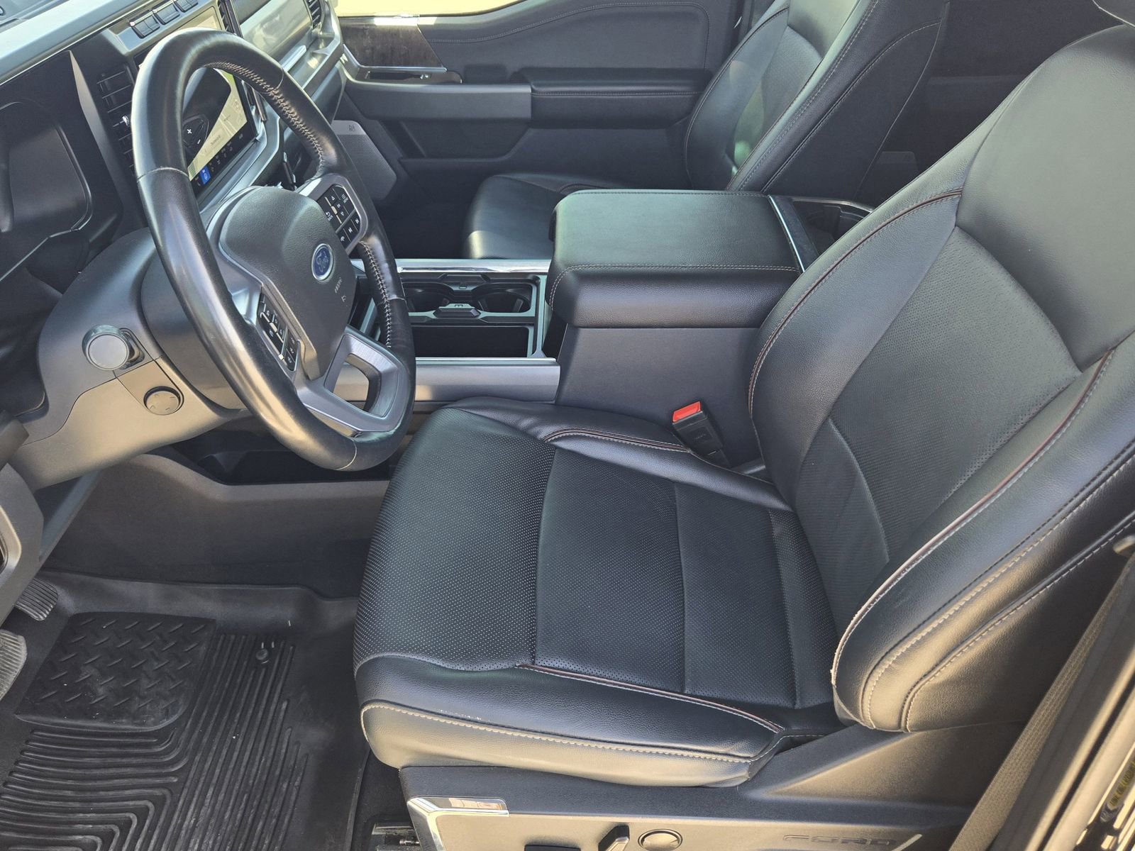 Certified 2024 Ford F350 Lariat w/ Sport Appearance Package image 14