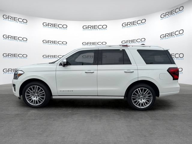 Used 2023 Ford Expedition Platinum RWD image 4