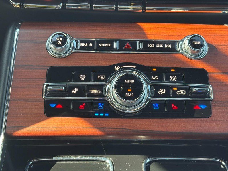 Certified 2022 Lincoln Aviator Reserve w/ Equipment Group 201A image 21