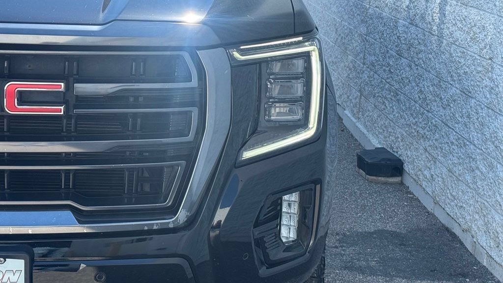 Used 2024 GMC Yukon XL AT4 w/ Max Trailering Package AWD/4WD image 11