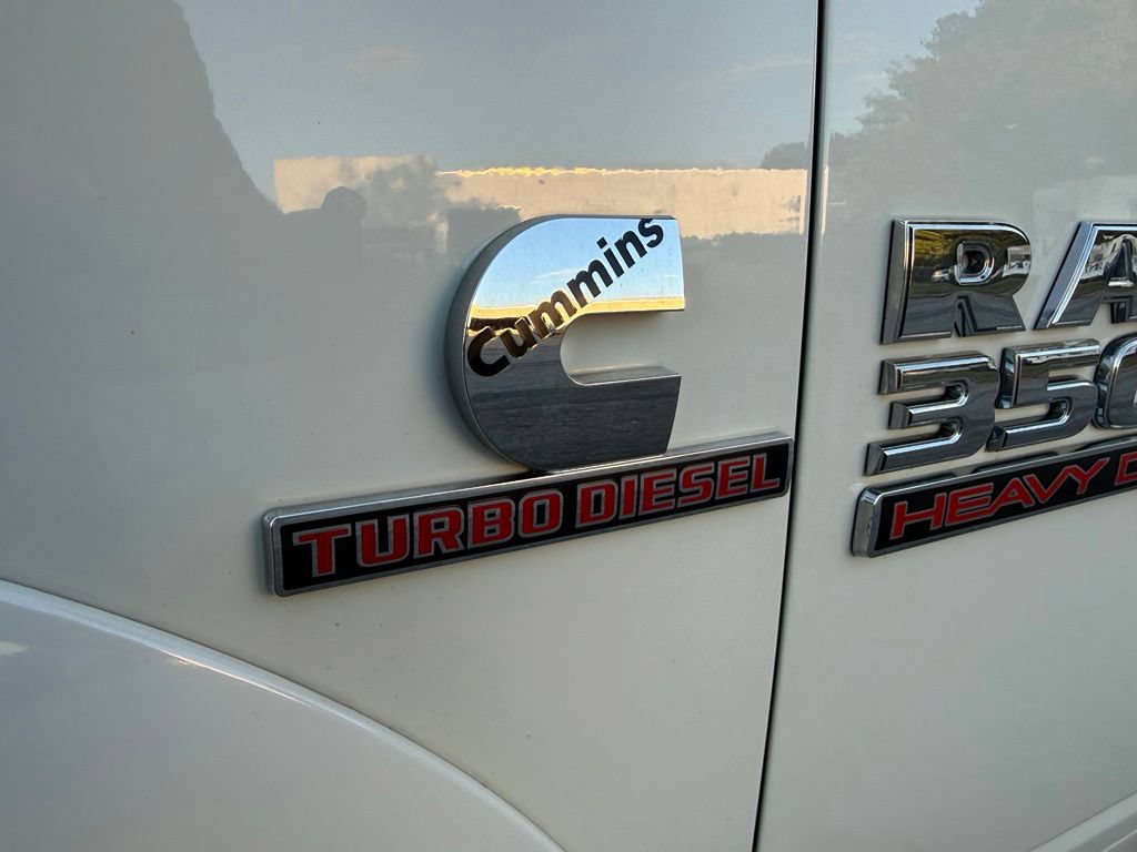 Used 2018 RAM 3500 Laramie Longhorn AWD/4WD image 29