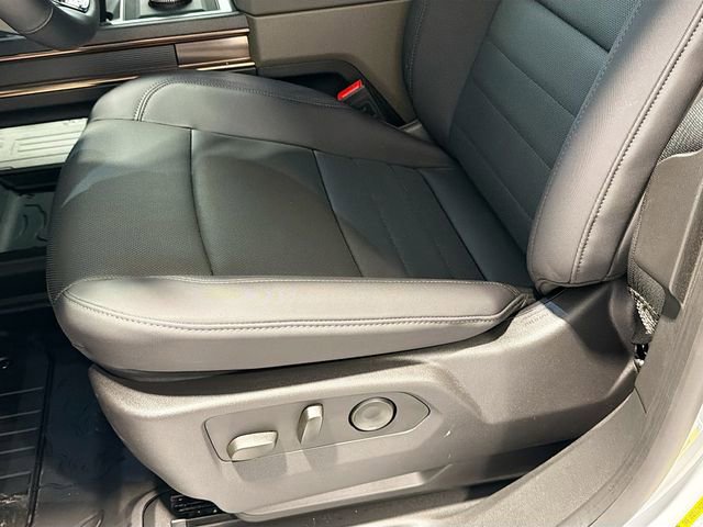 New 2025 GMC Hummer EV 2X AWD/4WD image 18