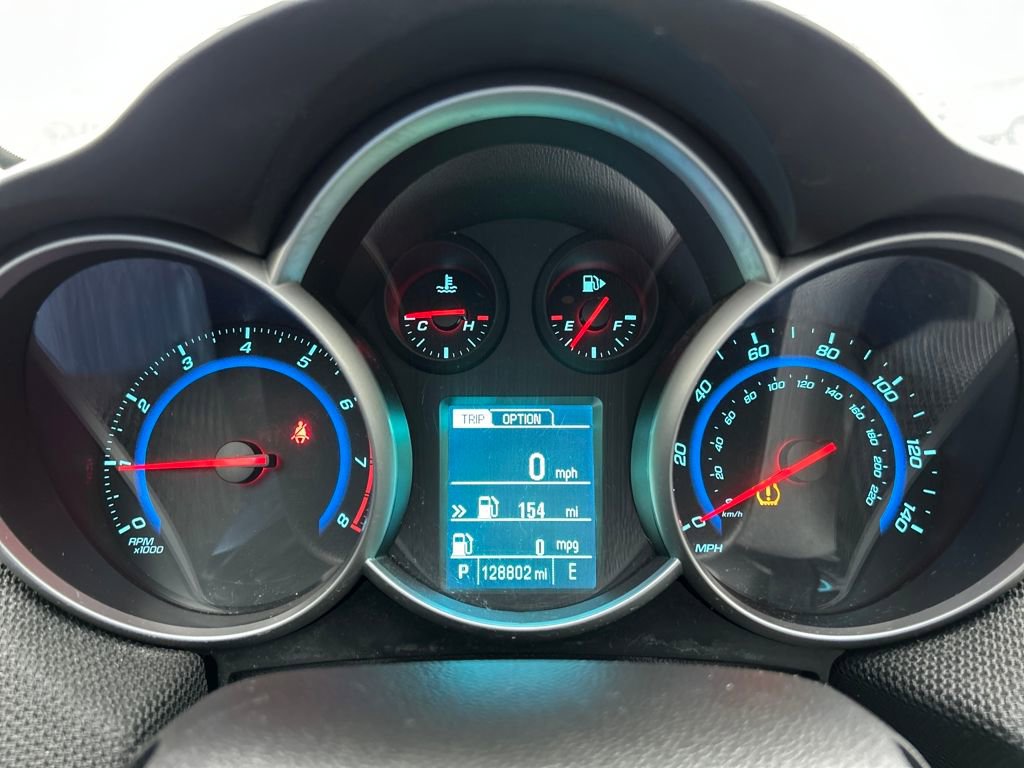 Used 2016 Chevrolet Cruze LT image 13