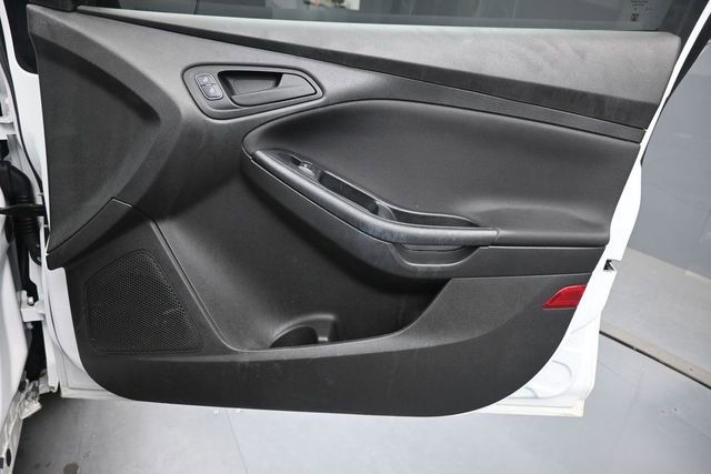Used 2016 Ford Focus S FWD image 26