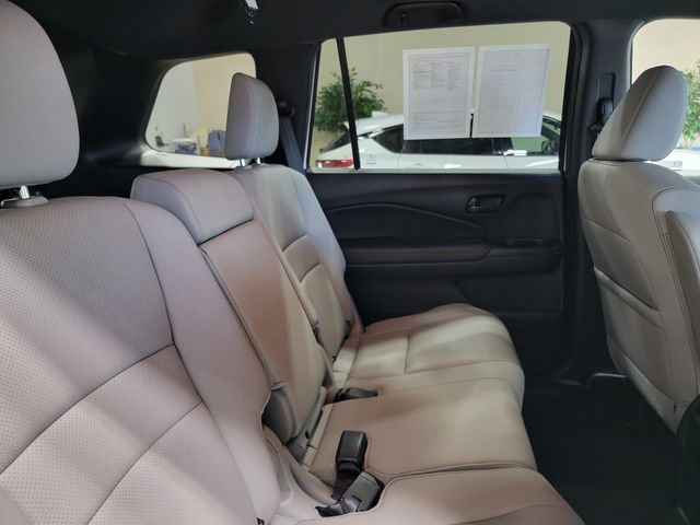 Certified 2023 Honda Passport EX-L image 14