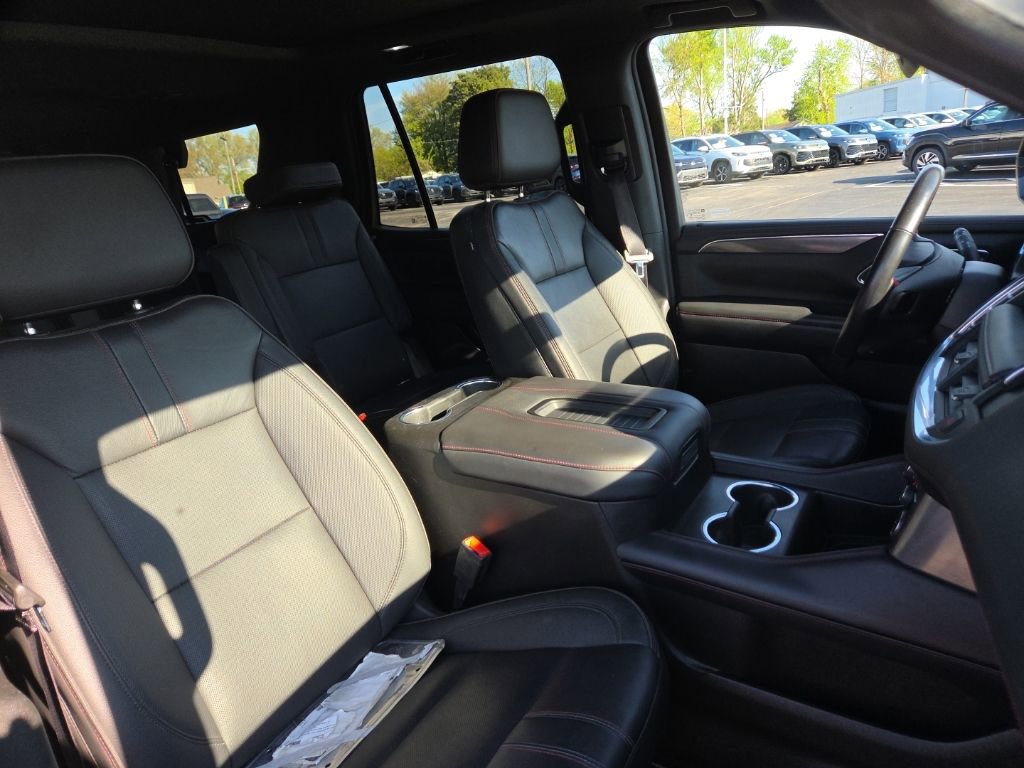 Used 2022 Chevrolet Tahoe RST w/ Sport Performance Package image 23