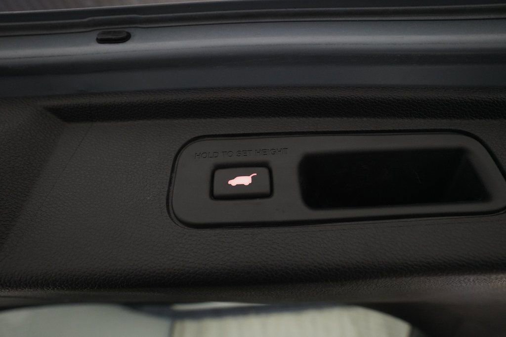 Certified 2023 Honda Odyssey Elite image 15