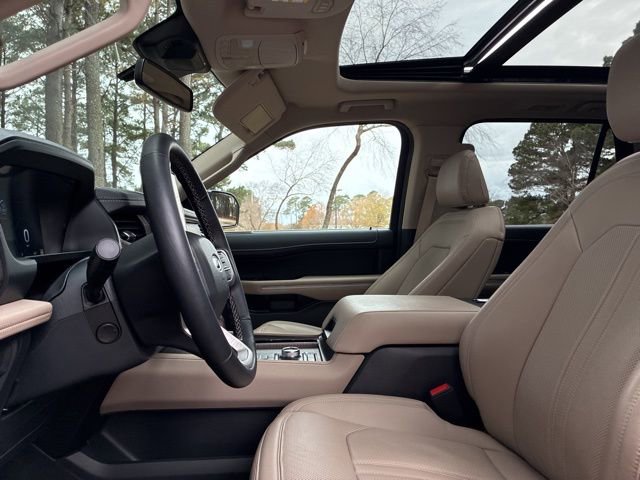 Used 2024 Ford Expedition Max Limited image 21