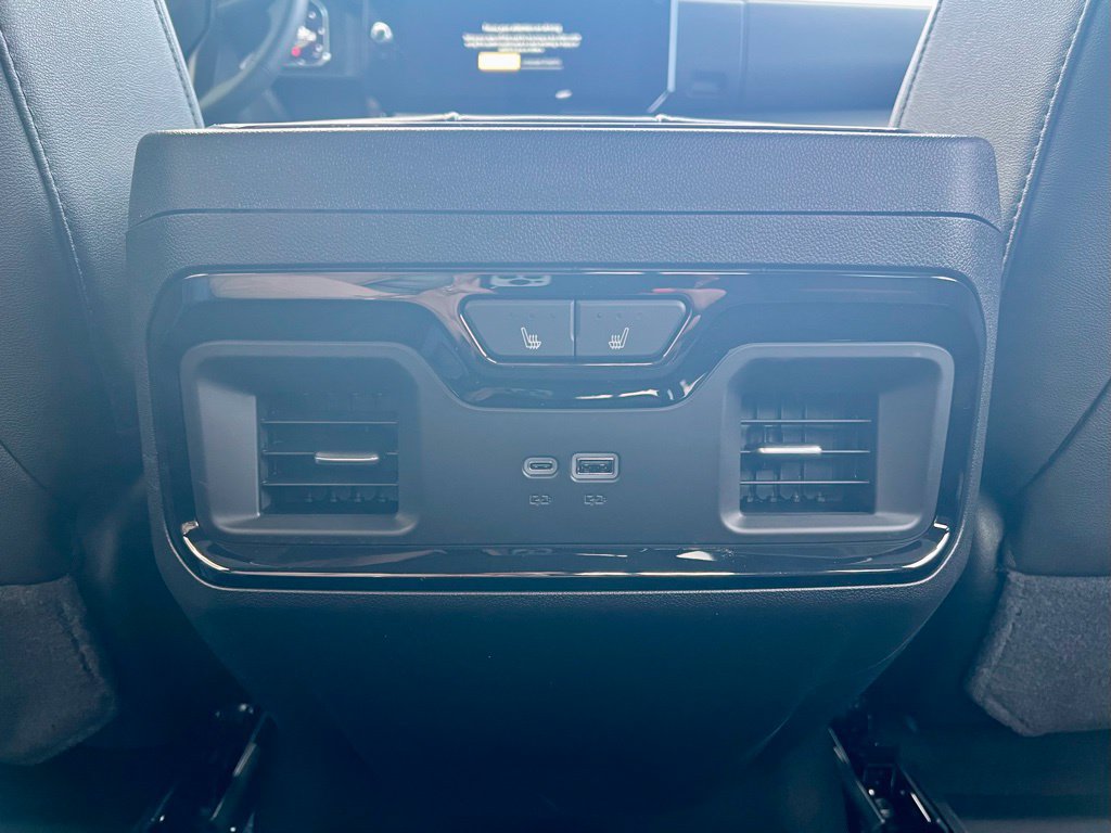 New 2026 GMC Sierra 1500 AT4 w/ AT4 Premium Package AWD/4WD image 19