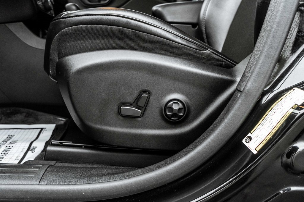 Used 2021 Jeep Cherokee Latitude Plus image 24