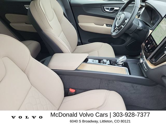 New 2026 Volvo XC60 T8 Plus w/ Protection Package Premier AWD/4WD image 17