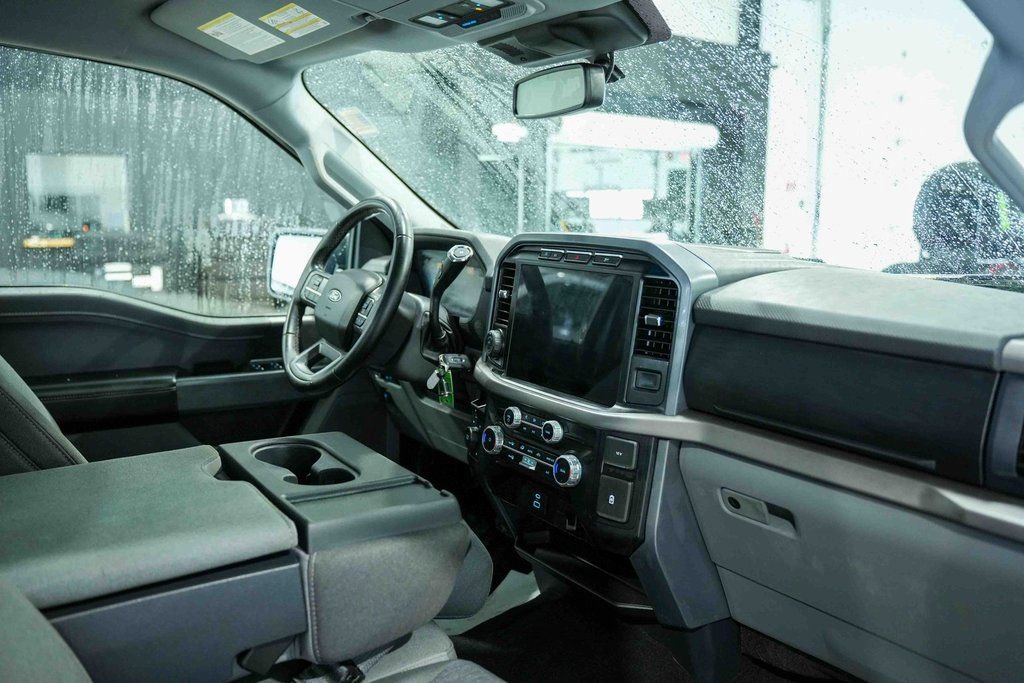 Used 2024 Ford F150 XLT image 12