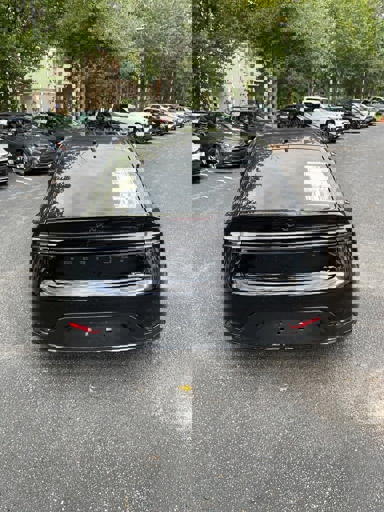 New 2026 Toyota Prius Plug-In Hybrid image 4