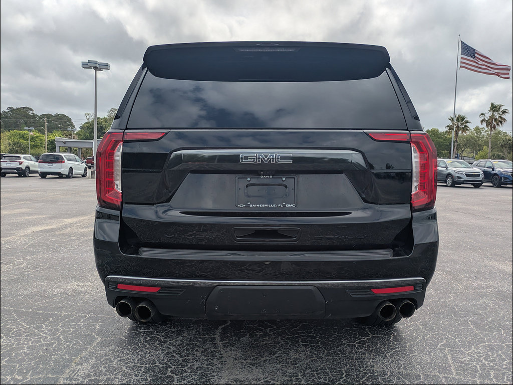Used 2024 GMC Yukon XL Denali Ultimate AWD/4WD image 6