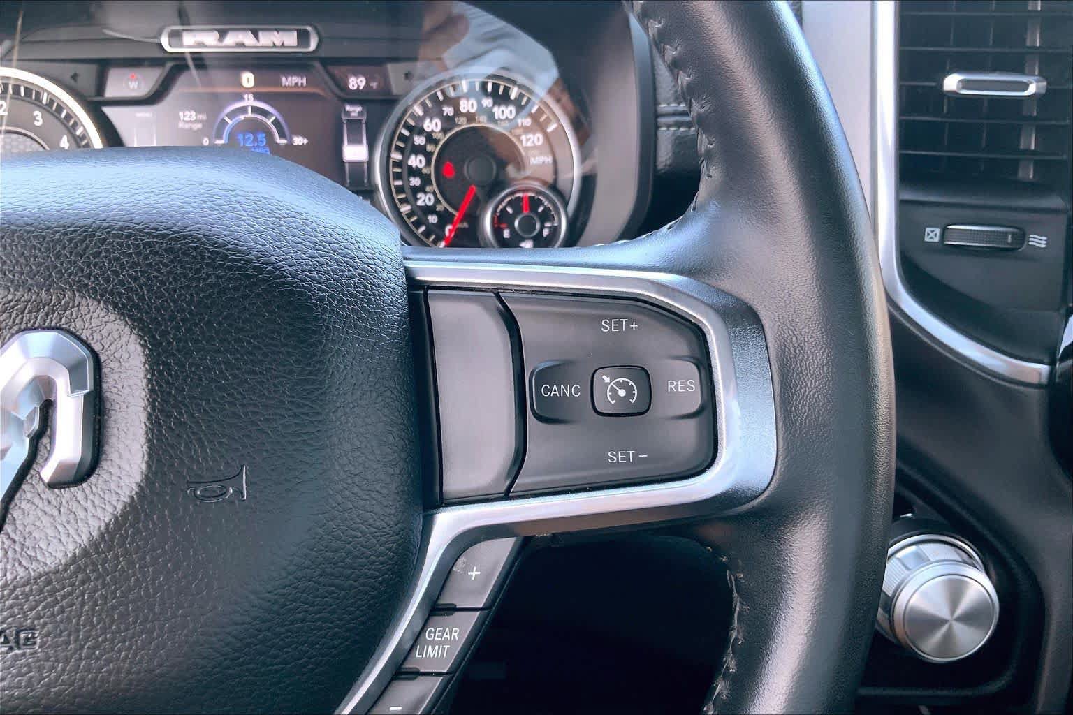 Used 2023 RAM 2500 Laramie AWD/4WD image 24