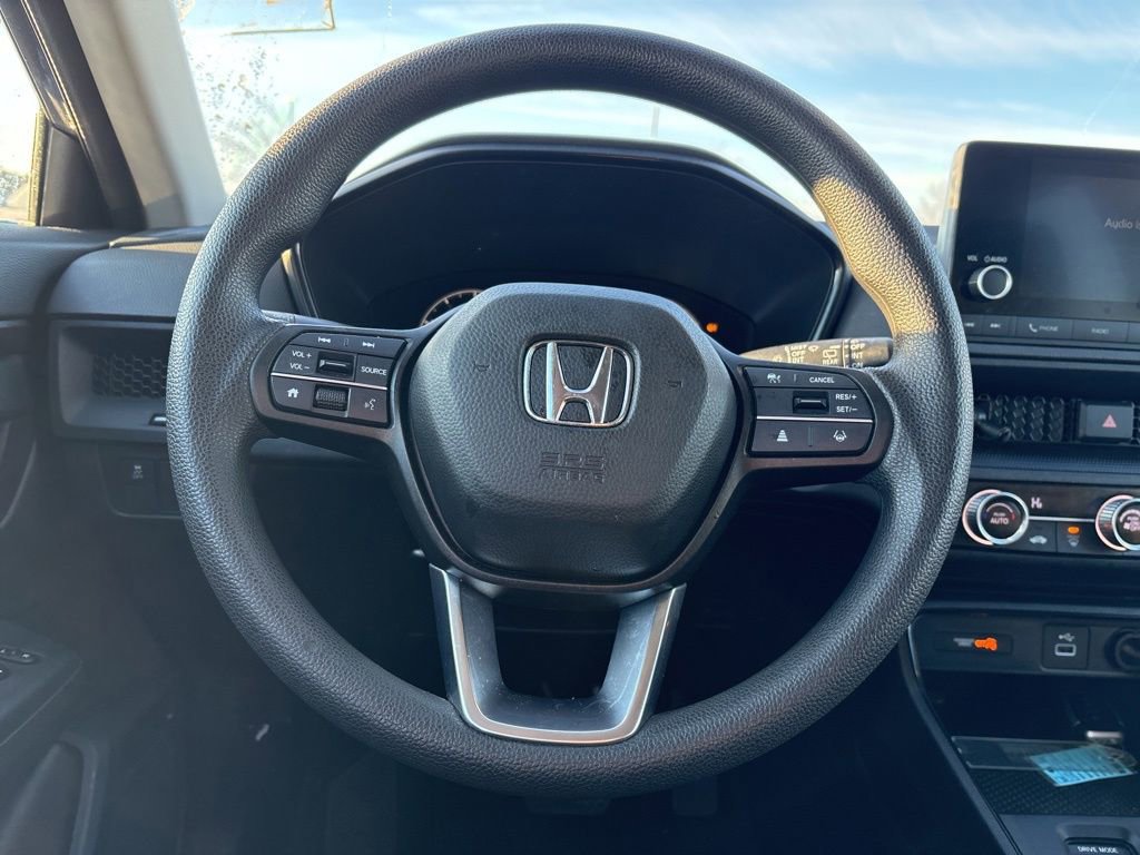 Used 2025 Honda CR-V LX image 18