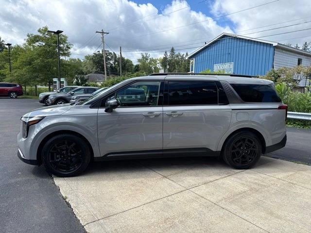 Used 2026 Kia Carnival SX Prestige FWD image 5