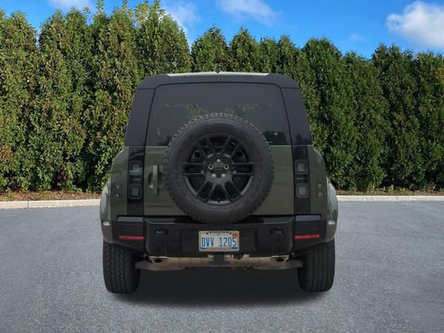 Used 2026 Land Rover Defender 110 X-Dynamic SE AWD/4WD image 5