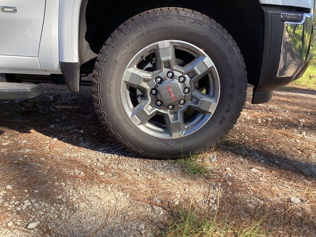 New 2025 GMC Sierra 2500 SLT w/ SLT Premium Package image 9