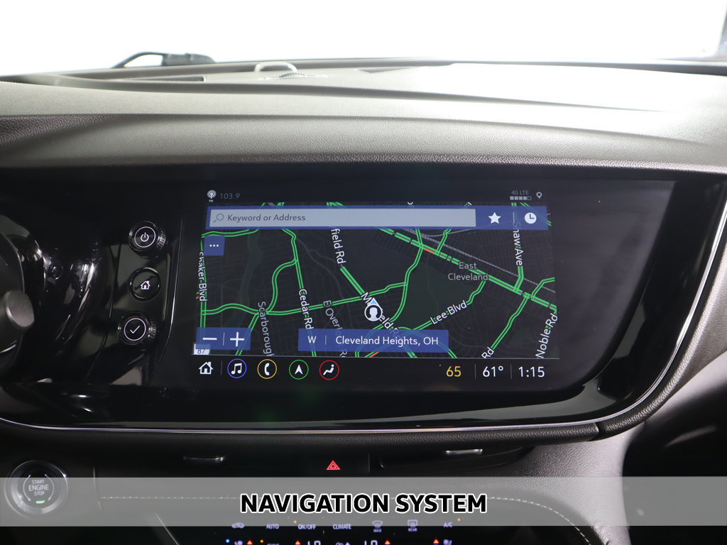 Used 2023 Buick Envision Avenir AWD/4WD image 3