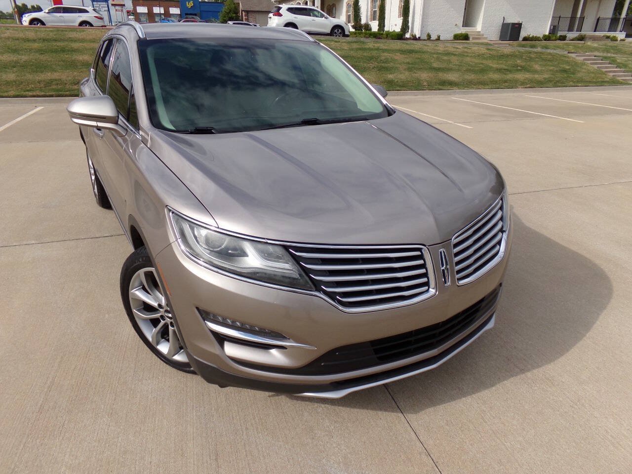 Used 2018 Lincoln MKC Select w/ Select Plus Package FWD image 14